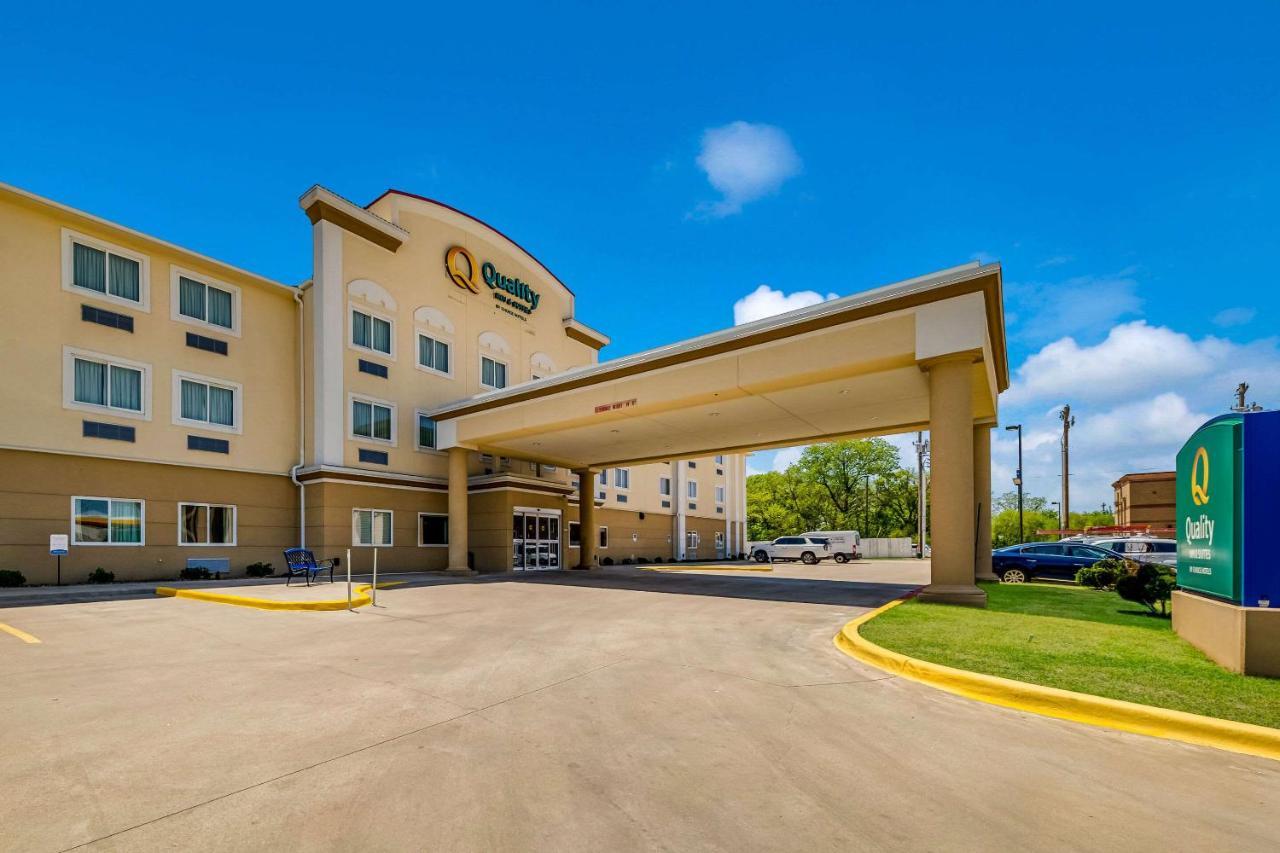 Quality & Hotel