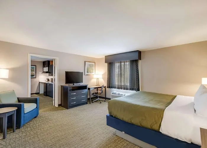 Quality Inn & Suites